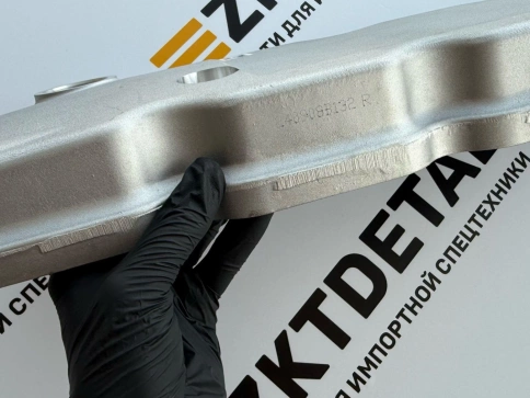 Крышка клапанная Cummins 4941858 фото 4