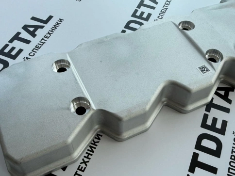 Крышка клапанная Cummins 4941860 фото 6